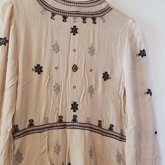 Tan tunic - Picture 5 of 5